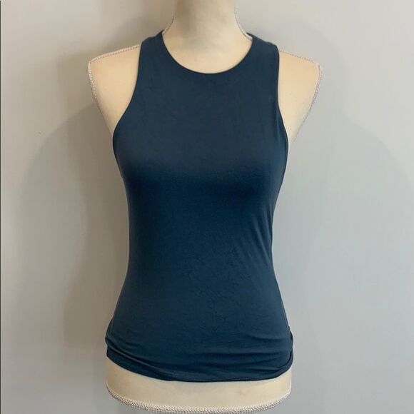 Gorgeous Fitted Tank Top - Picture 1 of 6